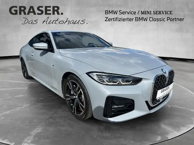 BMW 4 Series view 10