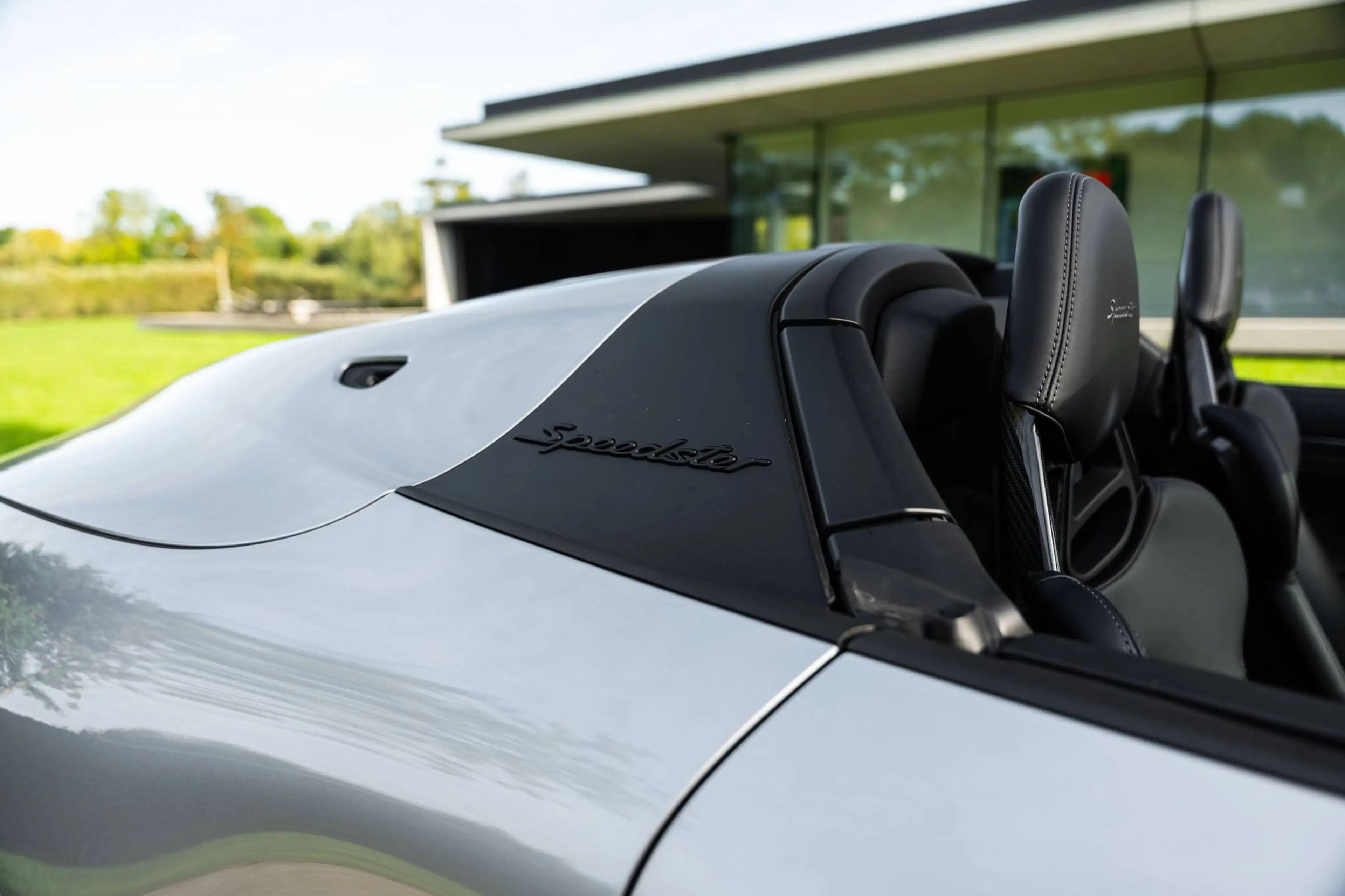 Porsche 991 SPEEDSTER / N°1786 / LIFT / 1 OWNER / 1400 KM / COLLECTOR — photo 13