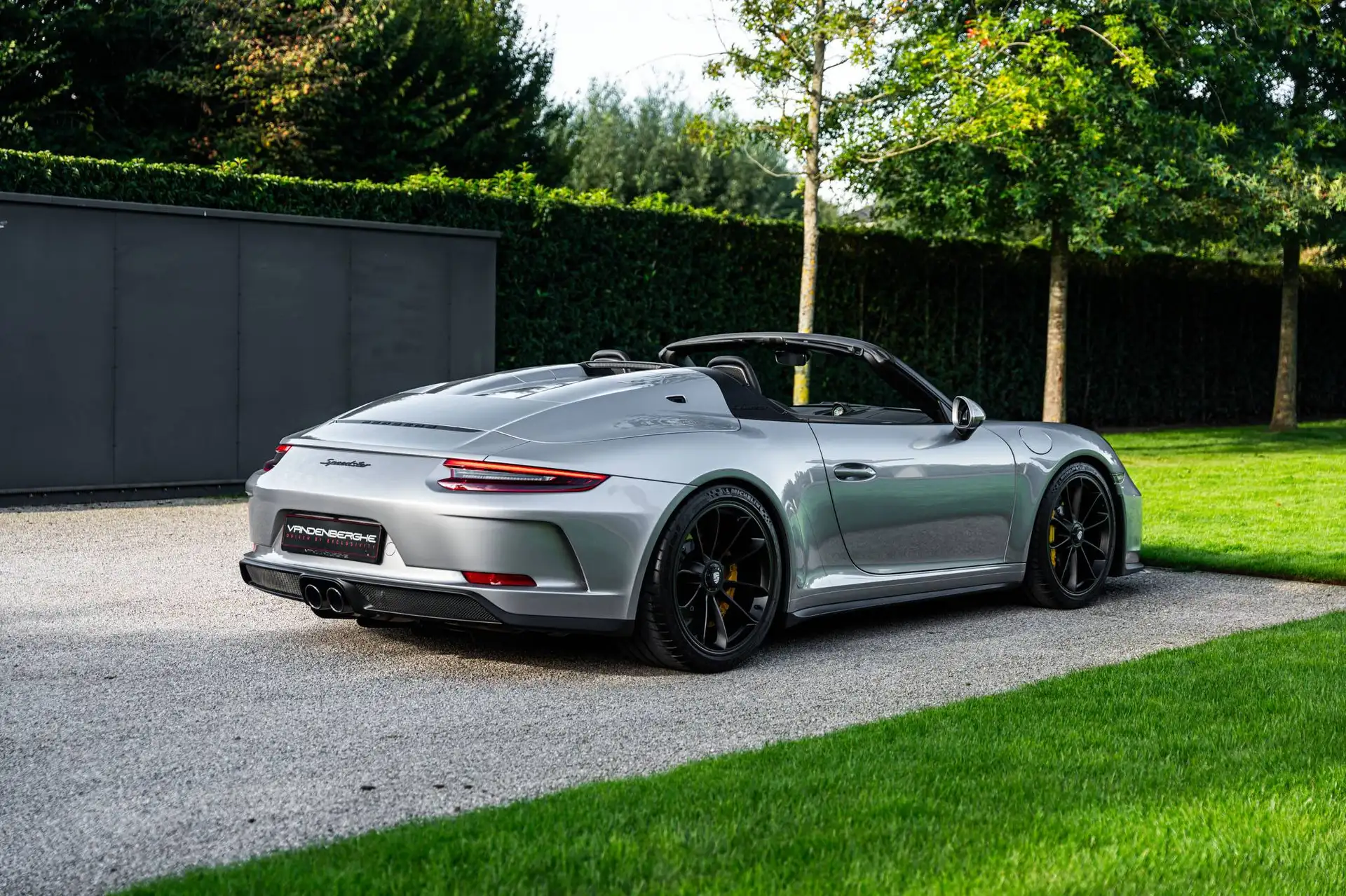 포르쉐 911 Carrera S Coupe 2020 은색 사진 8