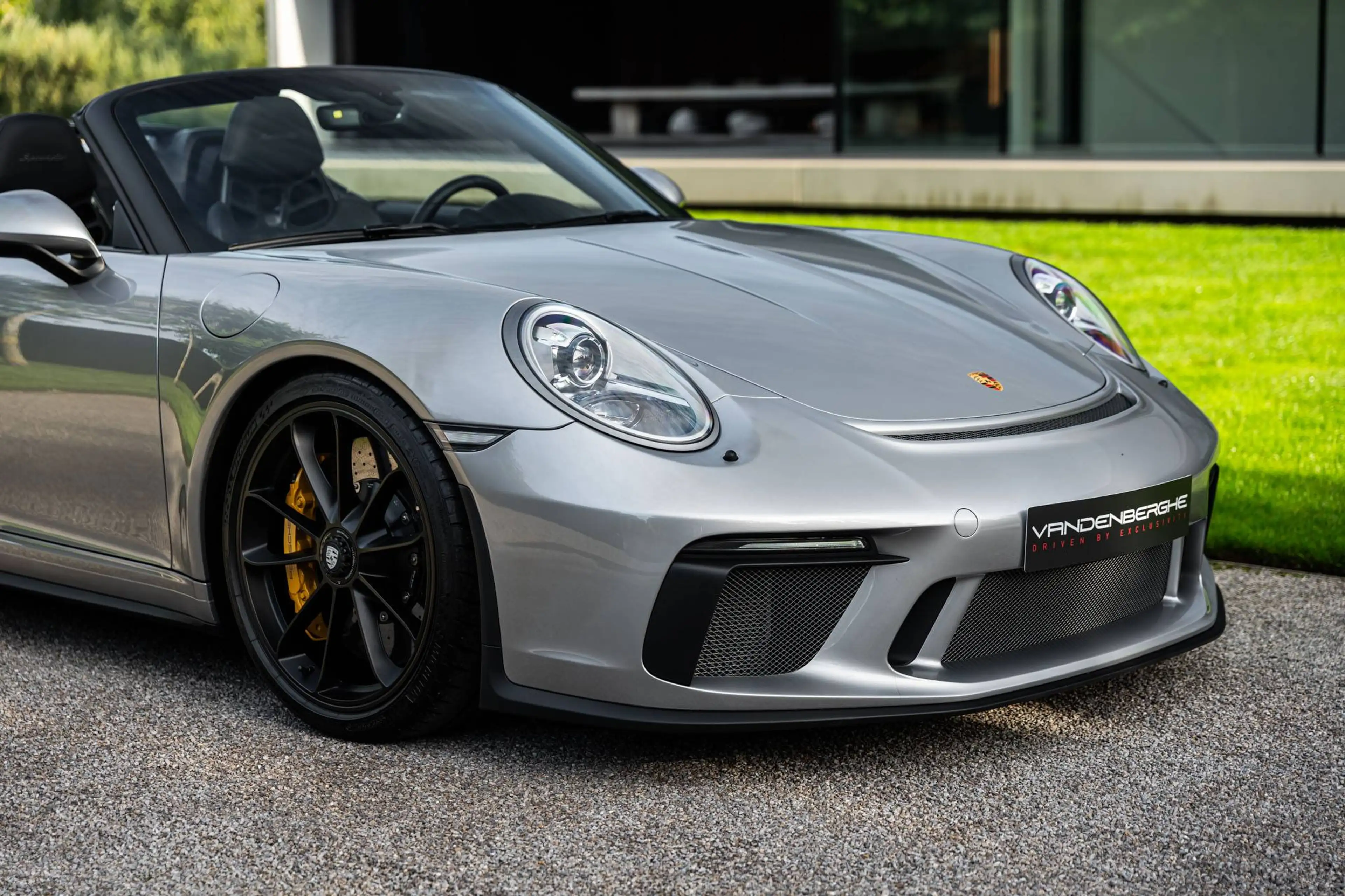 Porsche 991 SPEEDSTER / N°1786 / LIFT / 1 OWNER / 1400 KM / COLLECTOR — photo 12