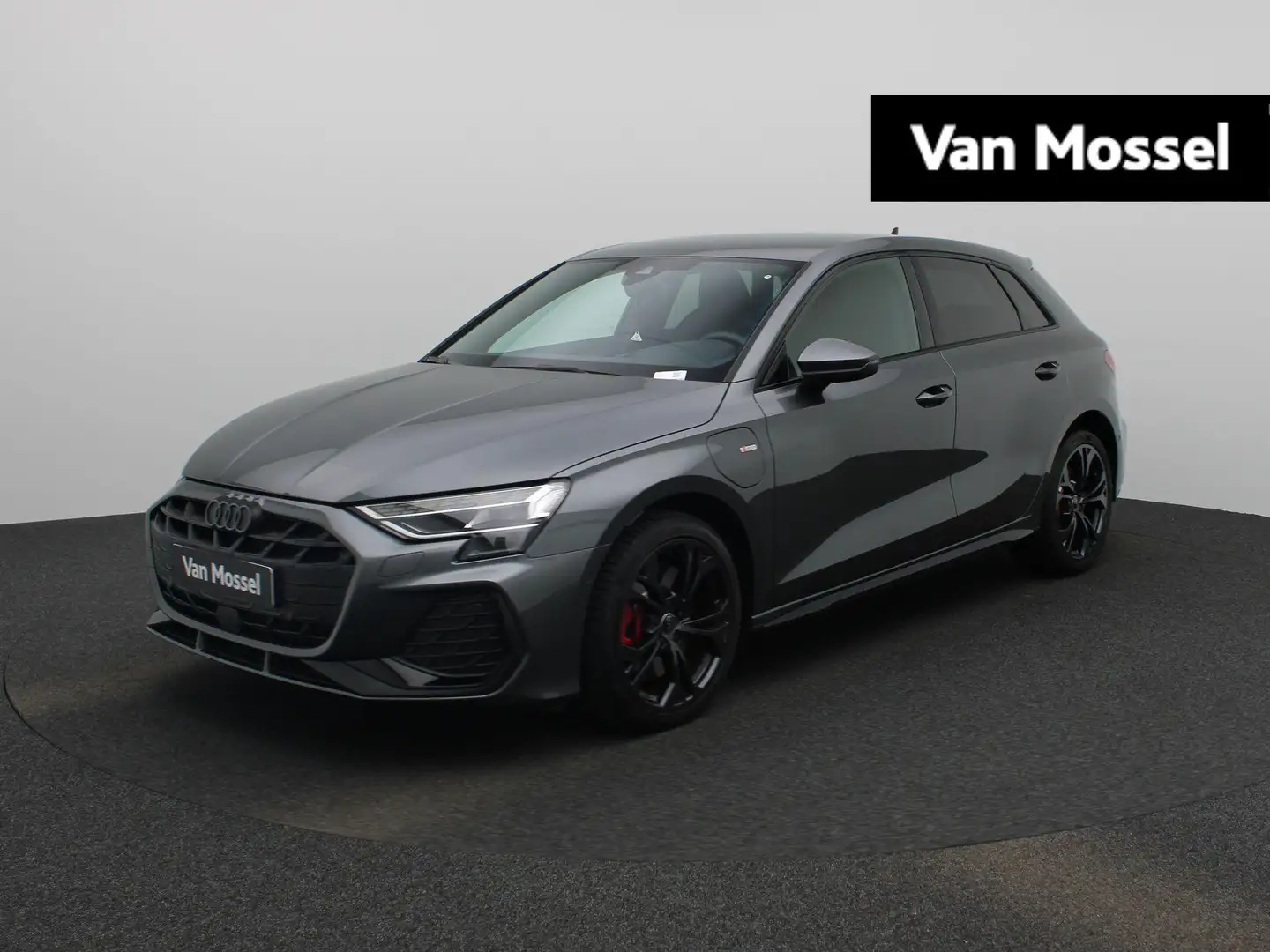Audi A3 Sportback 45 TFSI e S edition Competition 272 PK | Gris - 1