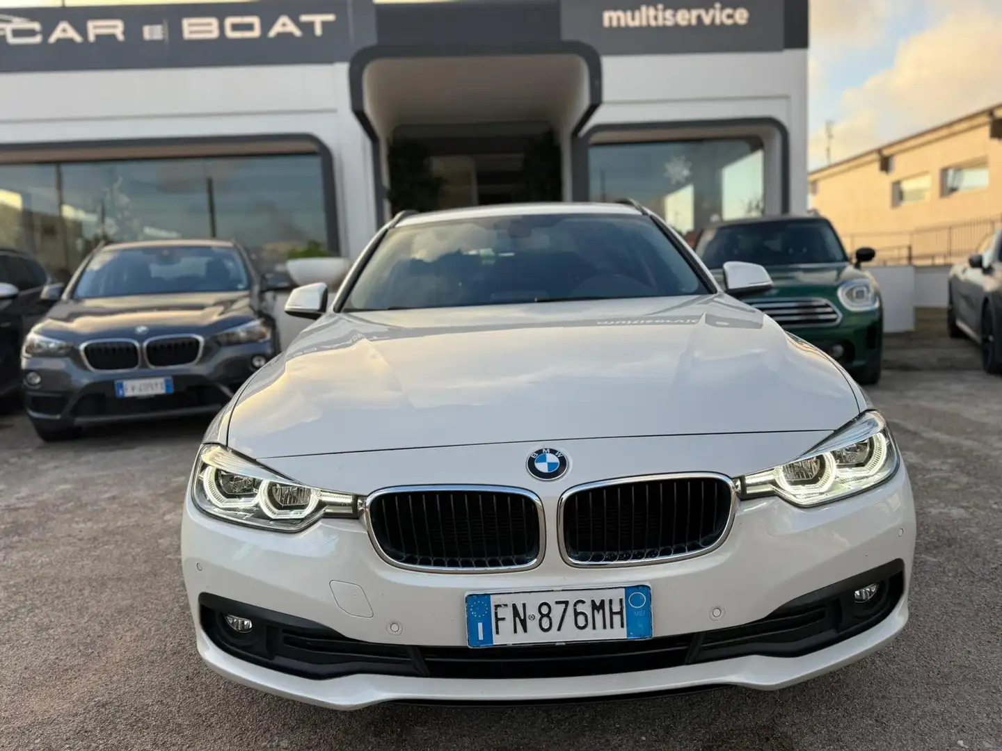 BMW 318 Serie3F312015Touring318dTouringBusinesAdvantagauto Bianco - 2