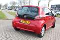 Toyota Aygo 1.0-12V Aspiration Red 5 DRS AIRCO nette dealer on Rot - thumbnail 21