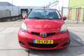 Toyota Aygo 1.0-12V Aspiration Red 5 DRS AIRCO nette dealer on Rot - thumbnail 12