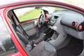 Toyota Aygo 1.0-12V Aspiration Red 5 DRS AIRCO nette dealer on Rot - thumbnail 15