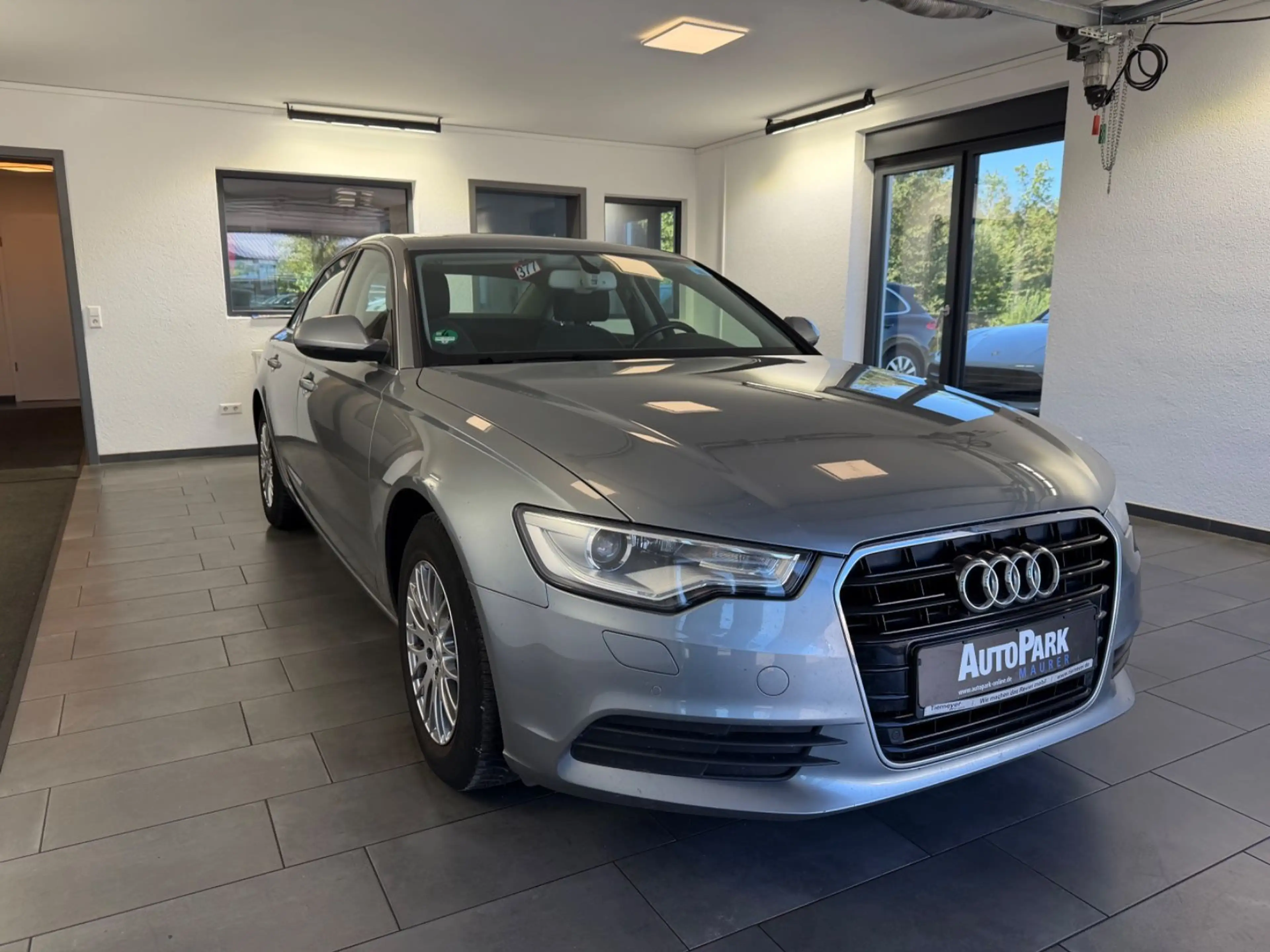 Audi A6 Lim. 2.0 TDI — photo 3