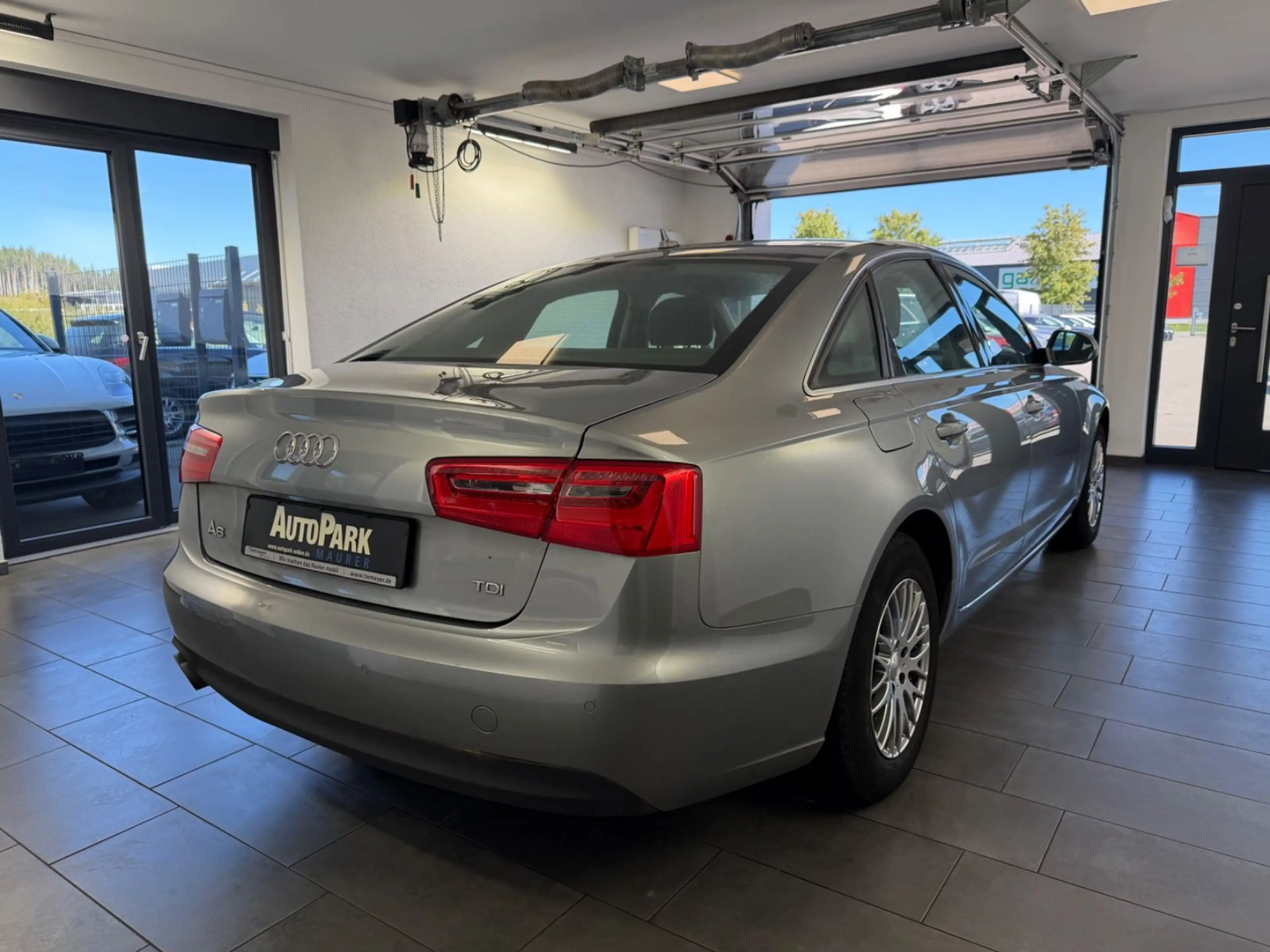 Audi A6 Lim. 2.0 TDI — photo 6