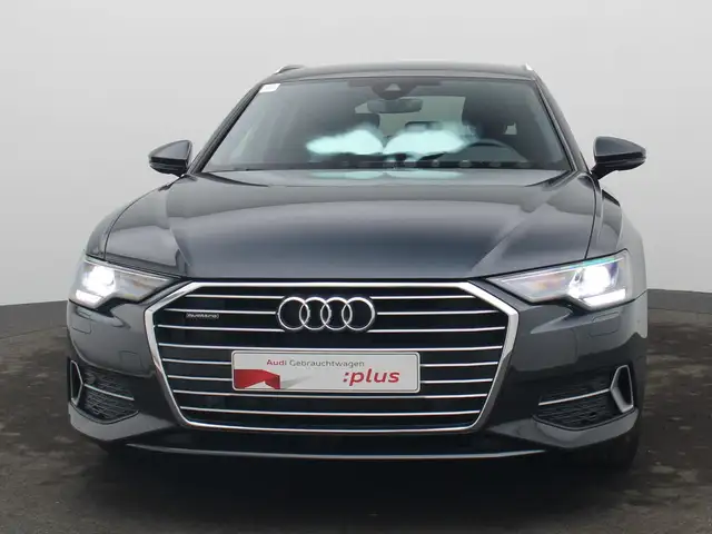 Audi A6 view 3