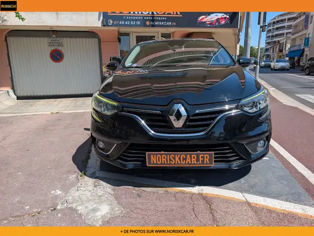 Renault Megane view 5