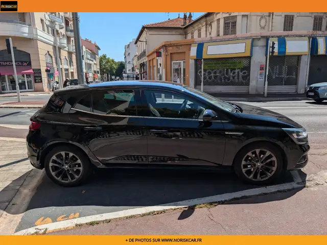 Renault Megane view 4