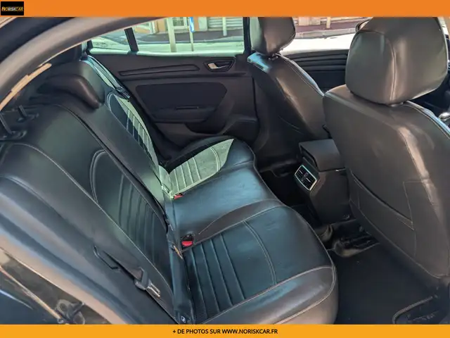 Renault Megane view 10
