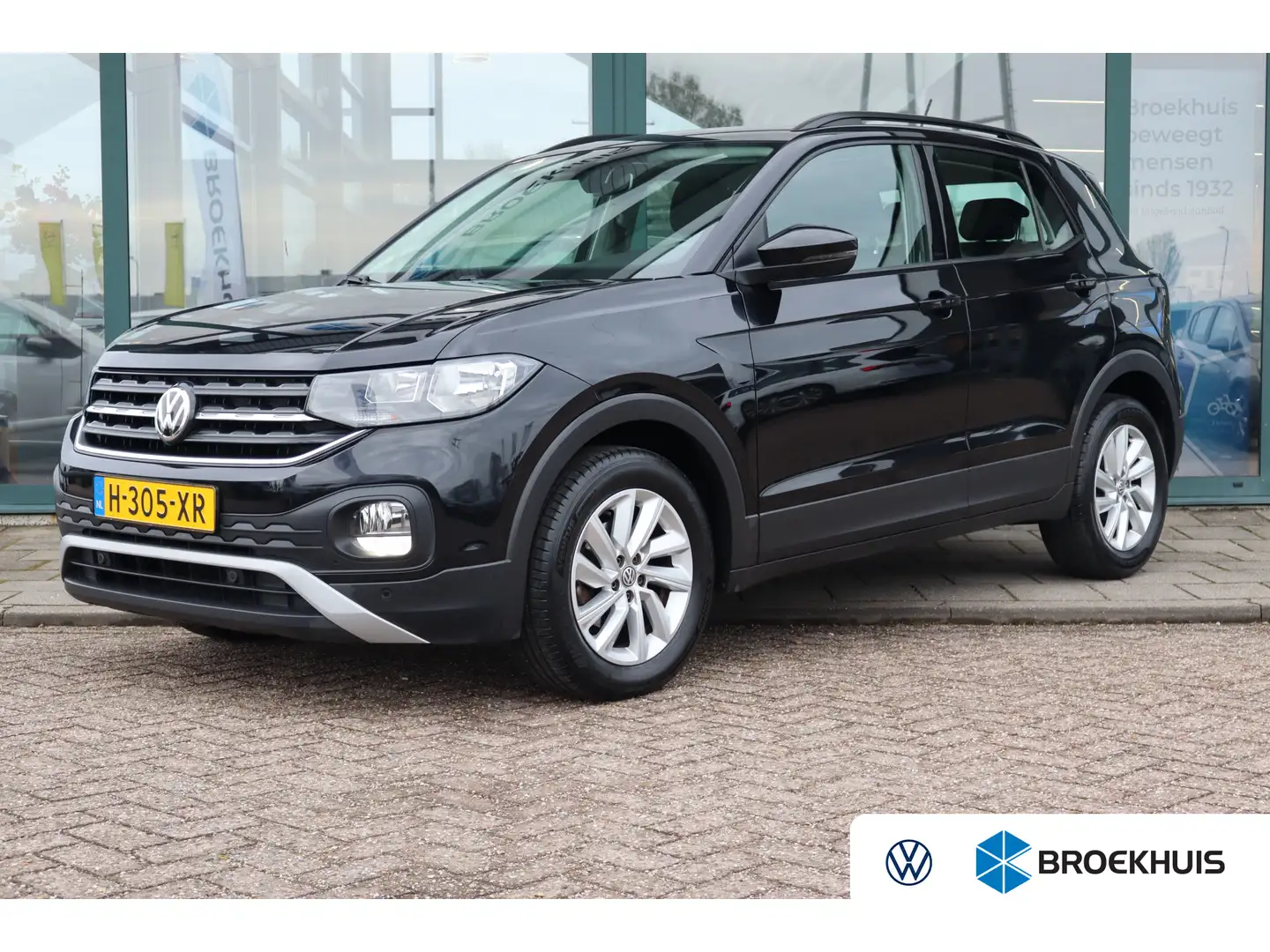 Volkswagen T-Cross 1.0 TSI 95PK Life | Navigatie | Parkeersensoren | Noir - 1
