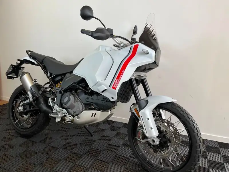 Ducati DesertX - foto 2