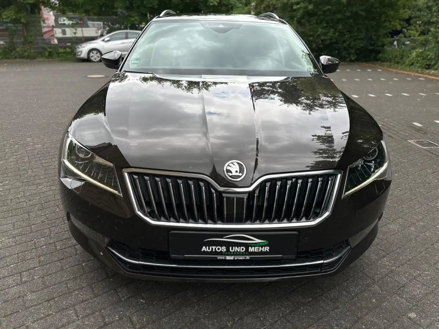Skoda Superb Combi Style Braun - 2