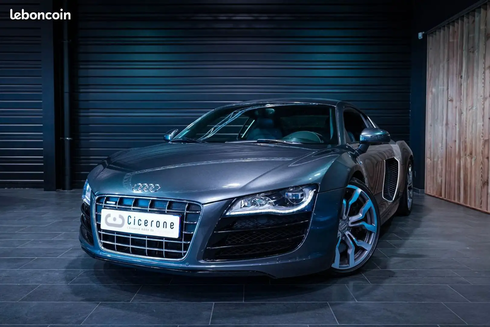 Audi R8 V10 525ch CARBONE SIÈGES ÉLECTRIQUES BANG & OLUFSE Gris - 1