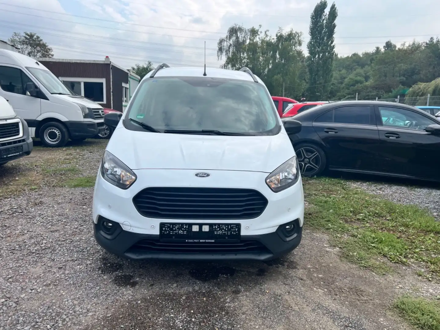 Ford Transit Courier Trend Weiß - 1