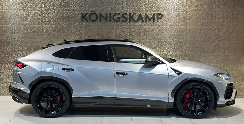 Lamborghini Urus 4.0 V8 *CARBON*AKRAPOVIC*HUD*STERNENHIMMEL* — photo 2