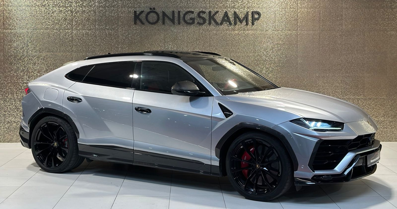 Lamborghini Urus 4.0 V8 *CARBON*AKRAPOVIC*HUD*STERNENHIMMEL*