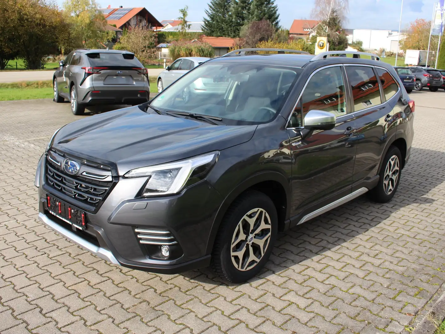 Subaru Forester 2.0ie Lineartronic Comfort AHK Grau - 2
