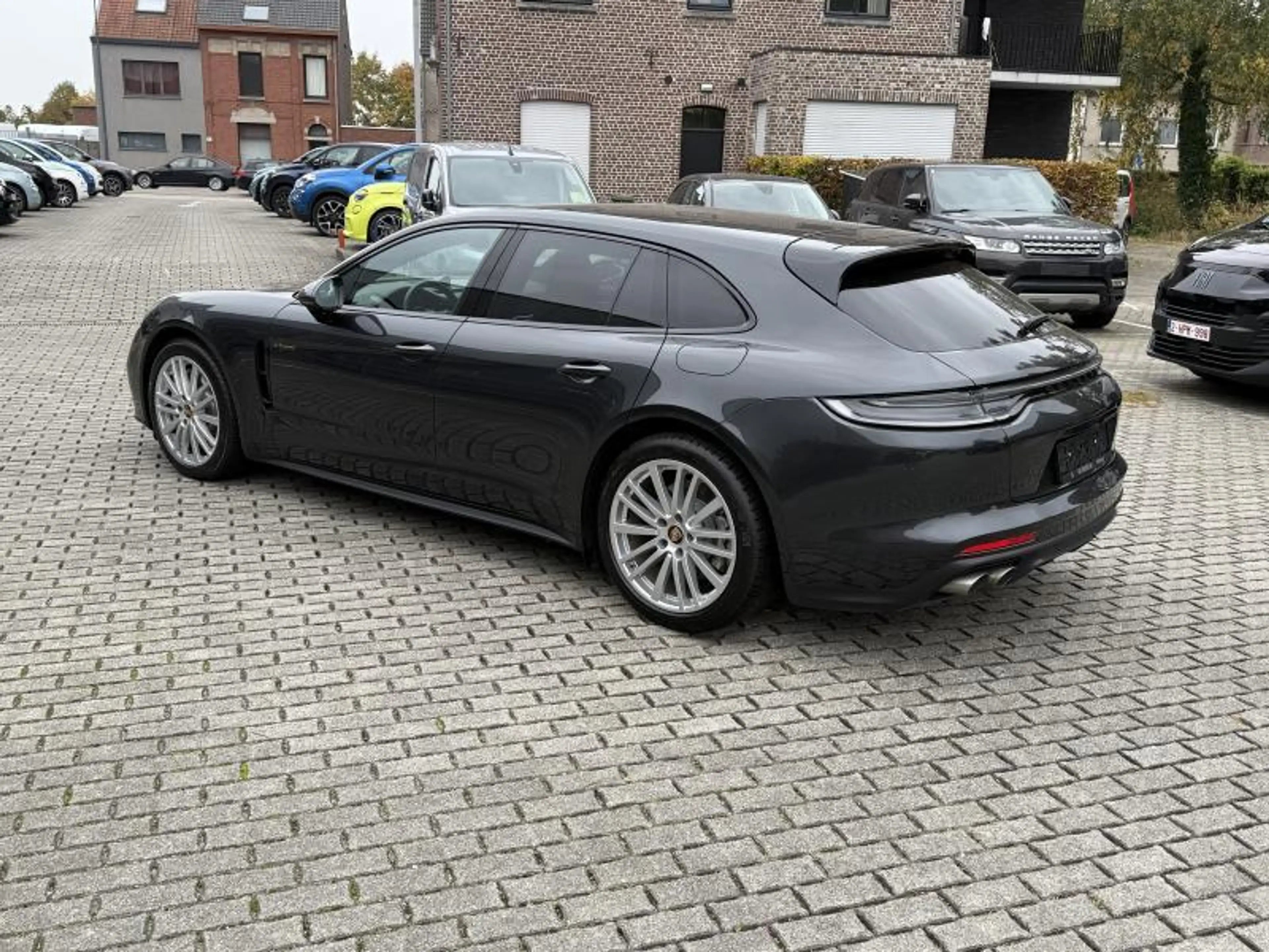 Porsche Panamera Sport Turismo 4 E-Hybrid Platinium Edition Ed — photo 11