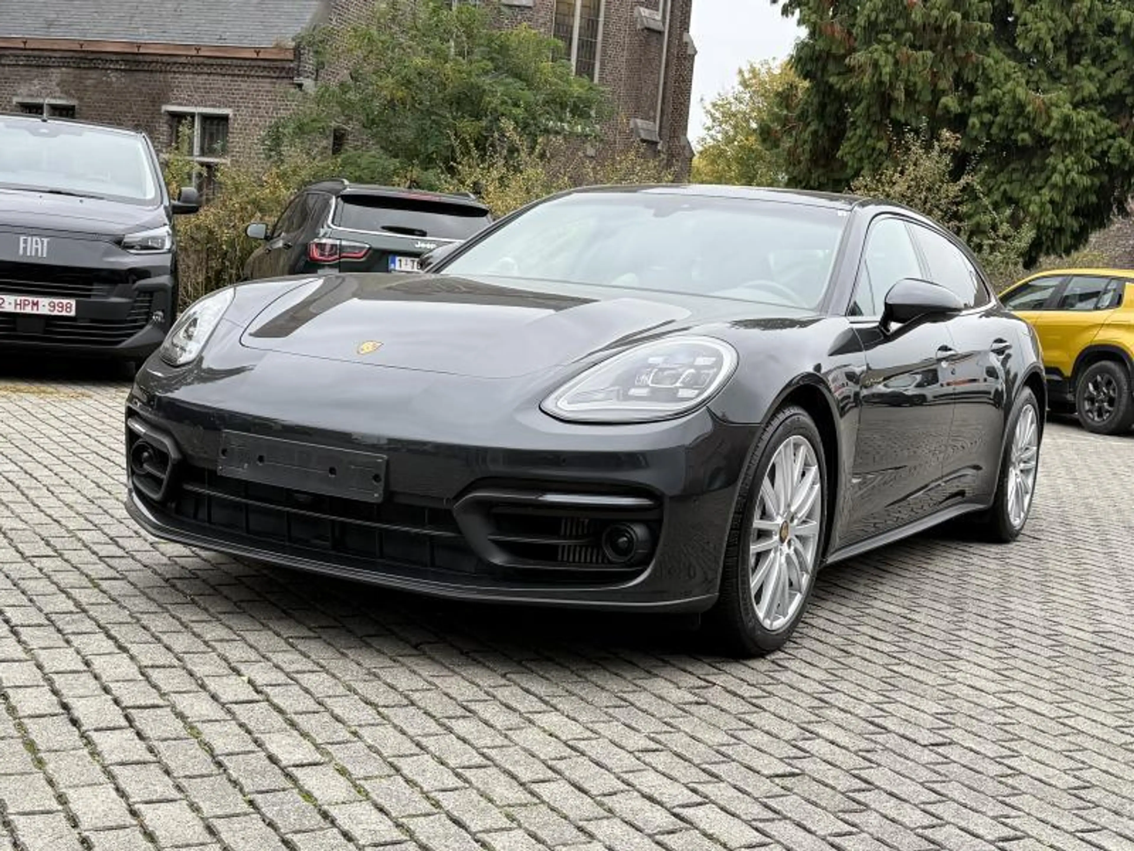 Porsche Panamera Sport Turismo 4 E-Hybrid Platinium Edition Ed — photo 3