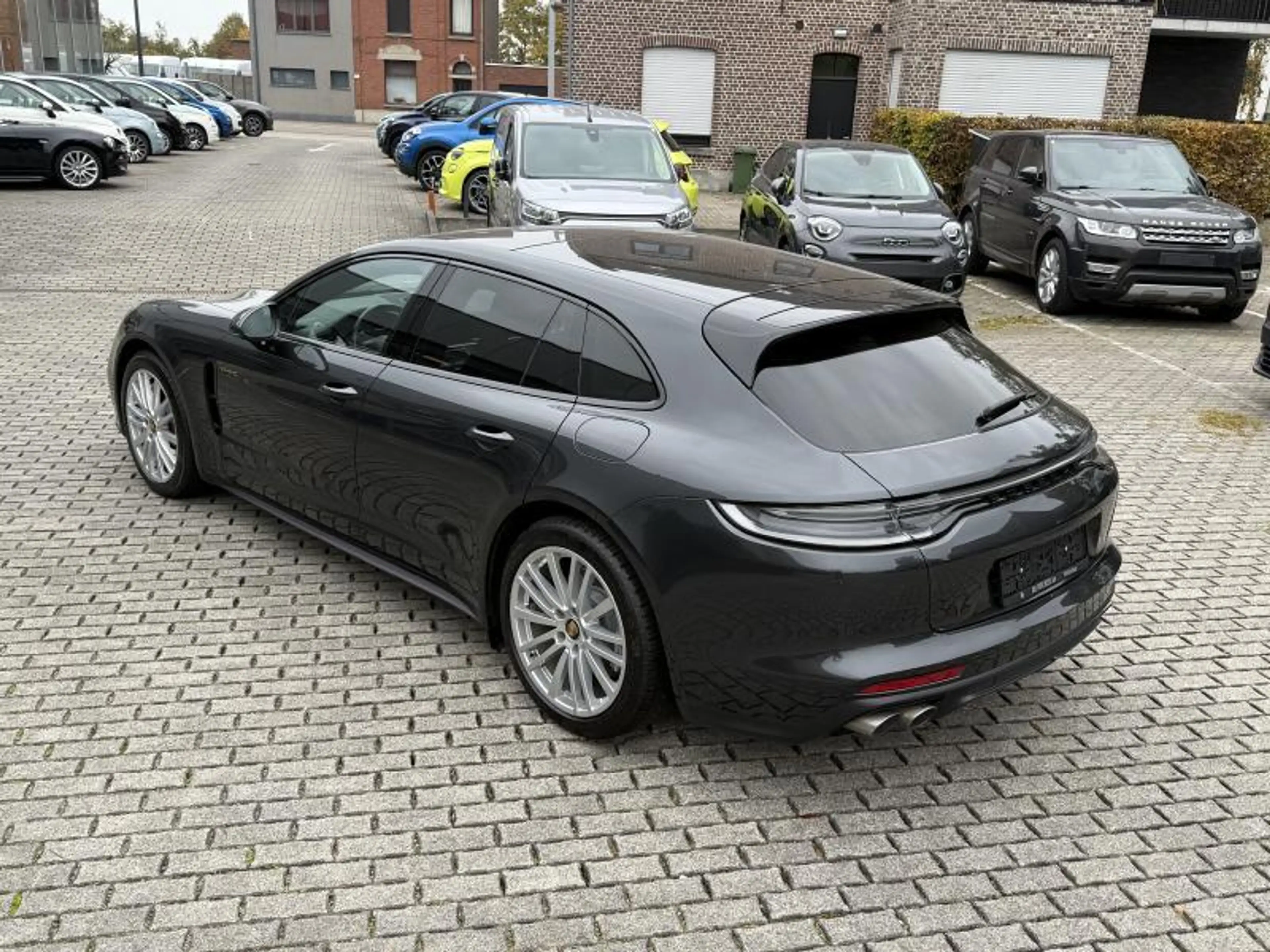Porsche Panamera Sport Turismo 4 E-Hybrid Platinium Edition Ed — photo 4
