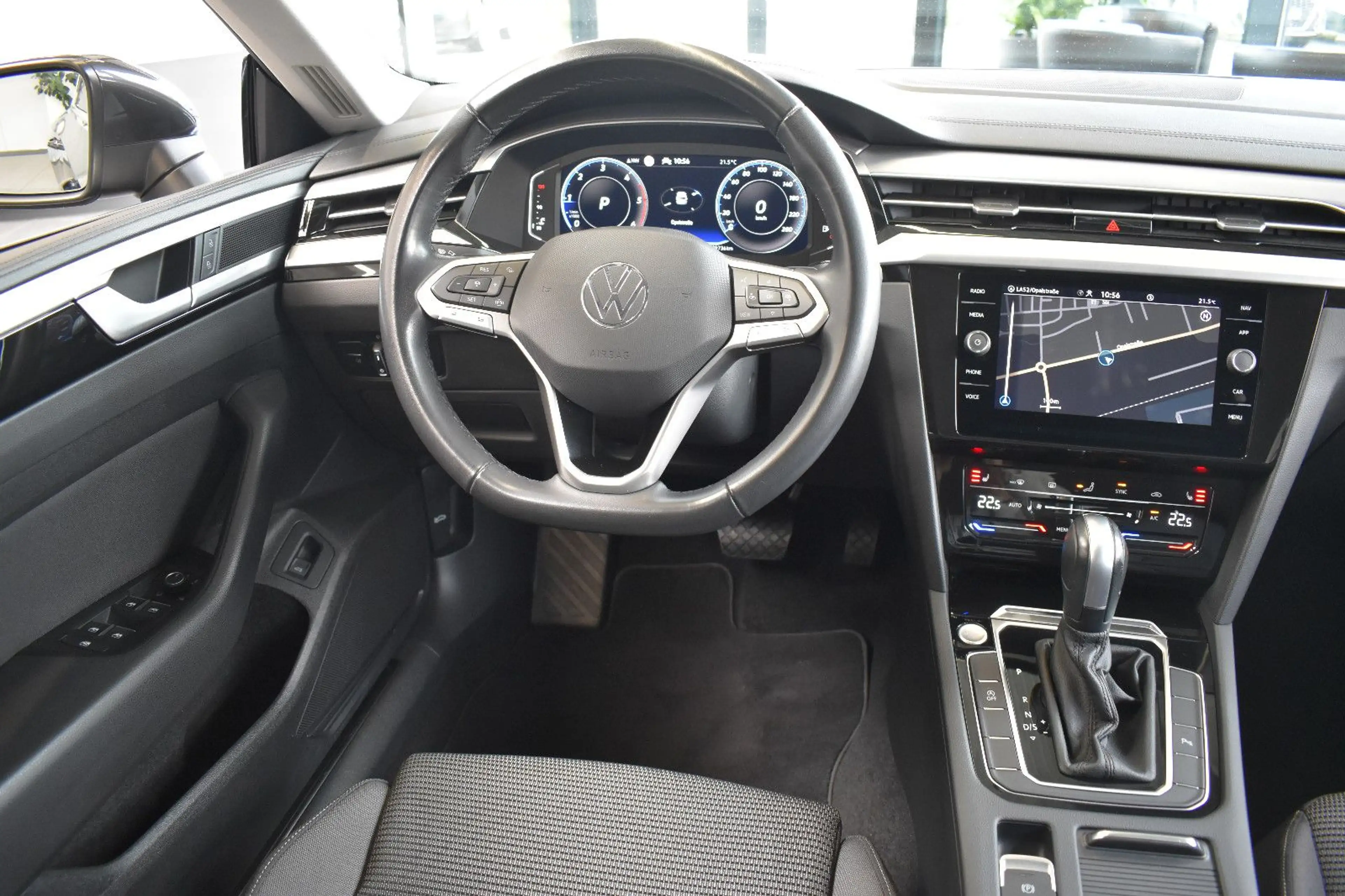 Volkswagen Arteon 2.0TDI Shooting Brake DSG LED~LiveCo~ACC — photo 10