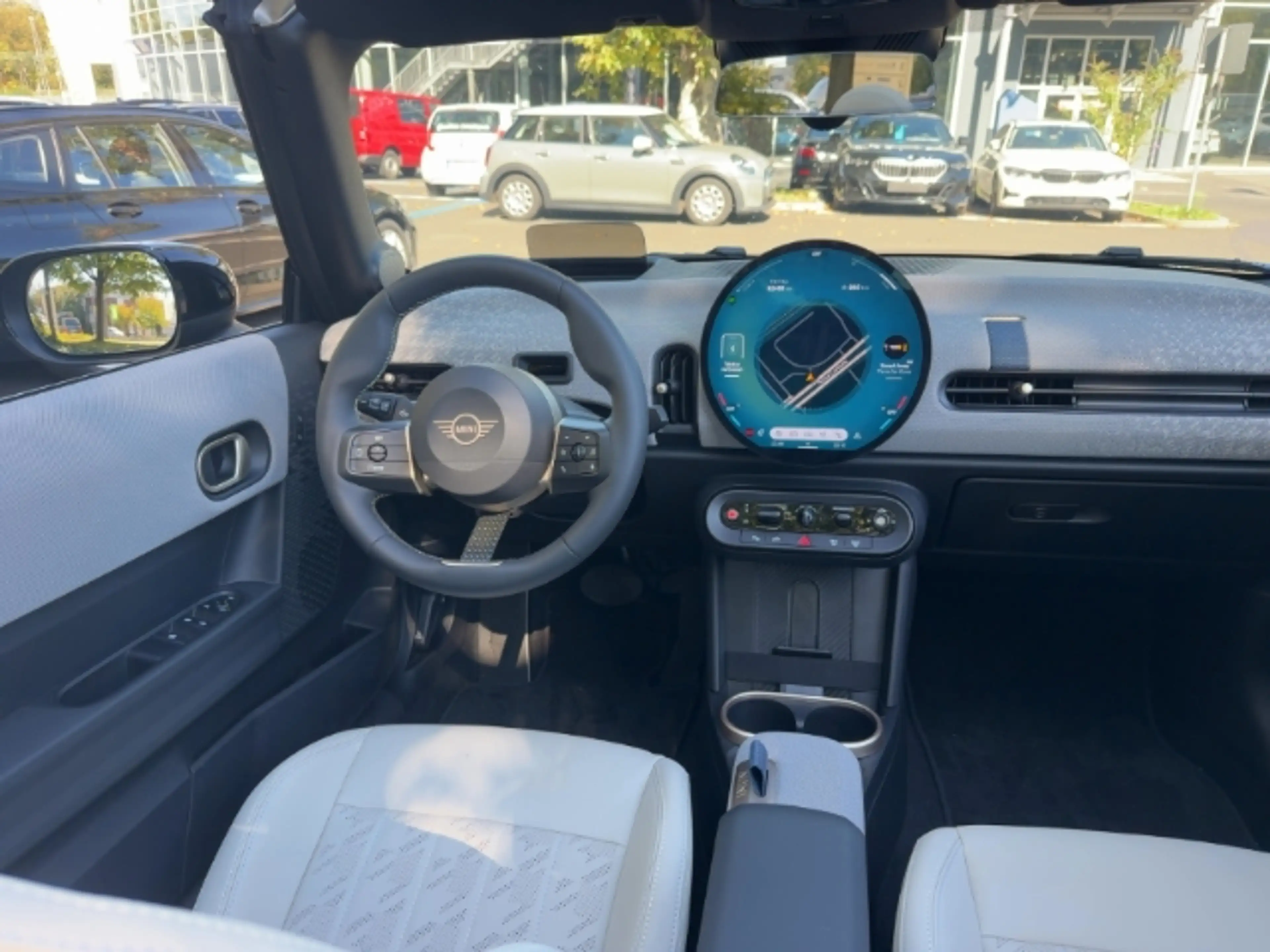 MINI Cooper S Cabrio HUD Navi HarmanKardon LED Kurvenlicht Mehrzonenkli — photo 8