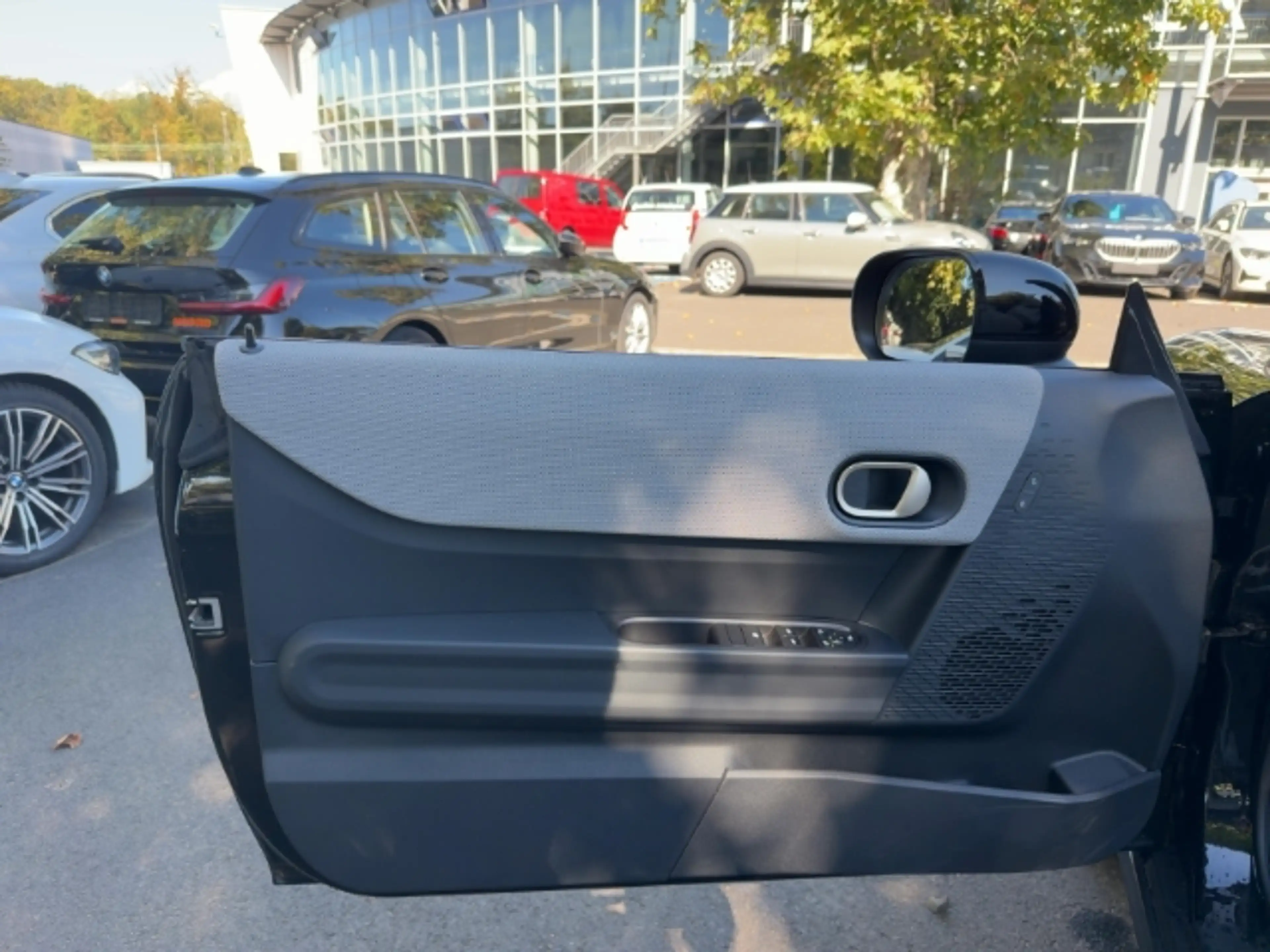 MINI Cooper S Cabrio HUD Navi HarmanKardon LED Kurvenlicht Mehrzonenkli — photo 12