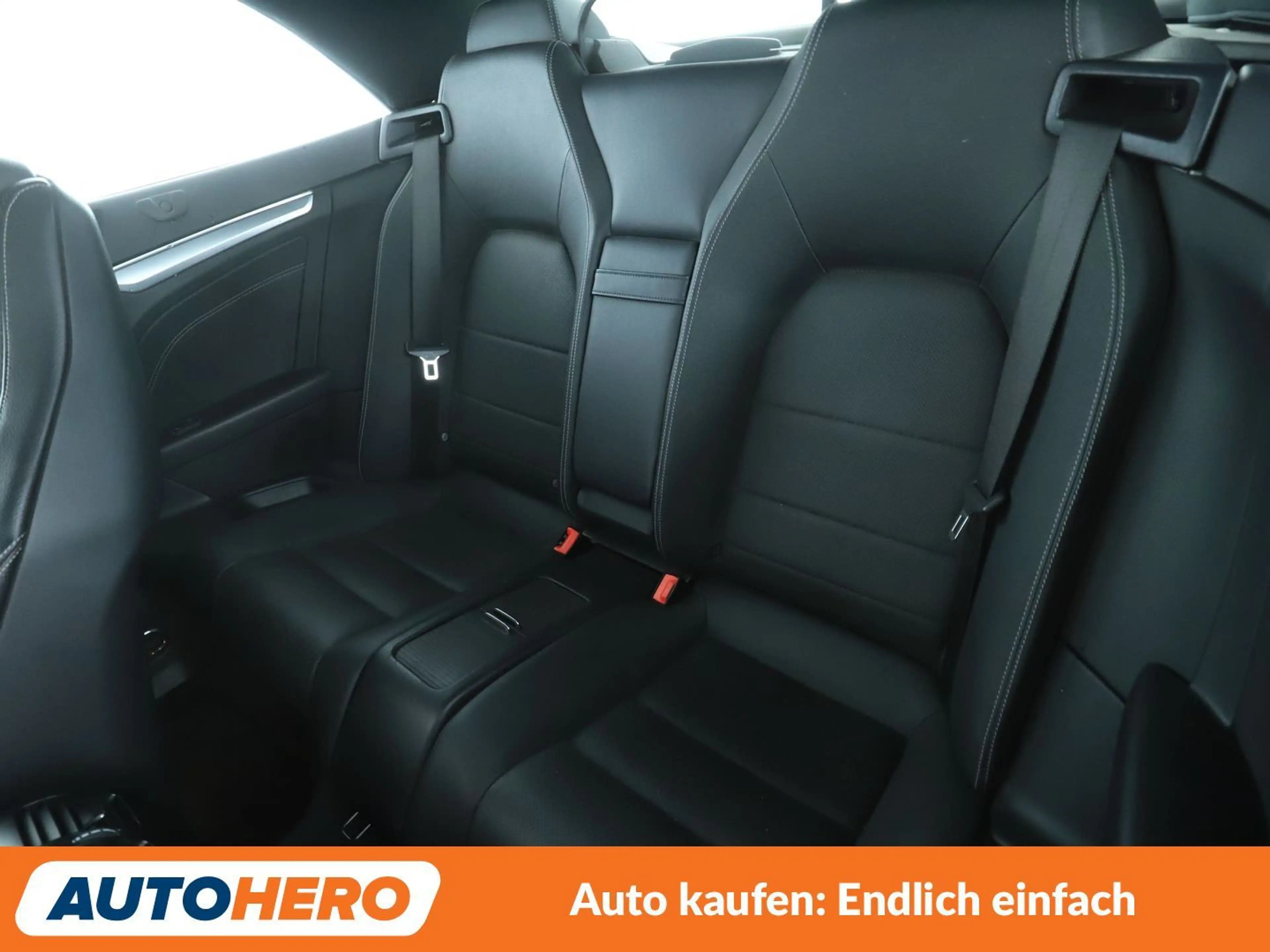 Mercedes-Benz E 220 E 220 CDI Aut.*NAVI*LED*TEMPO*PDC* — photo 14
