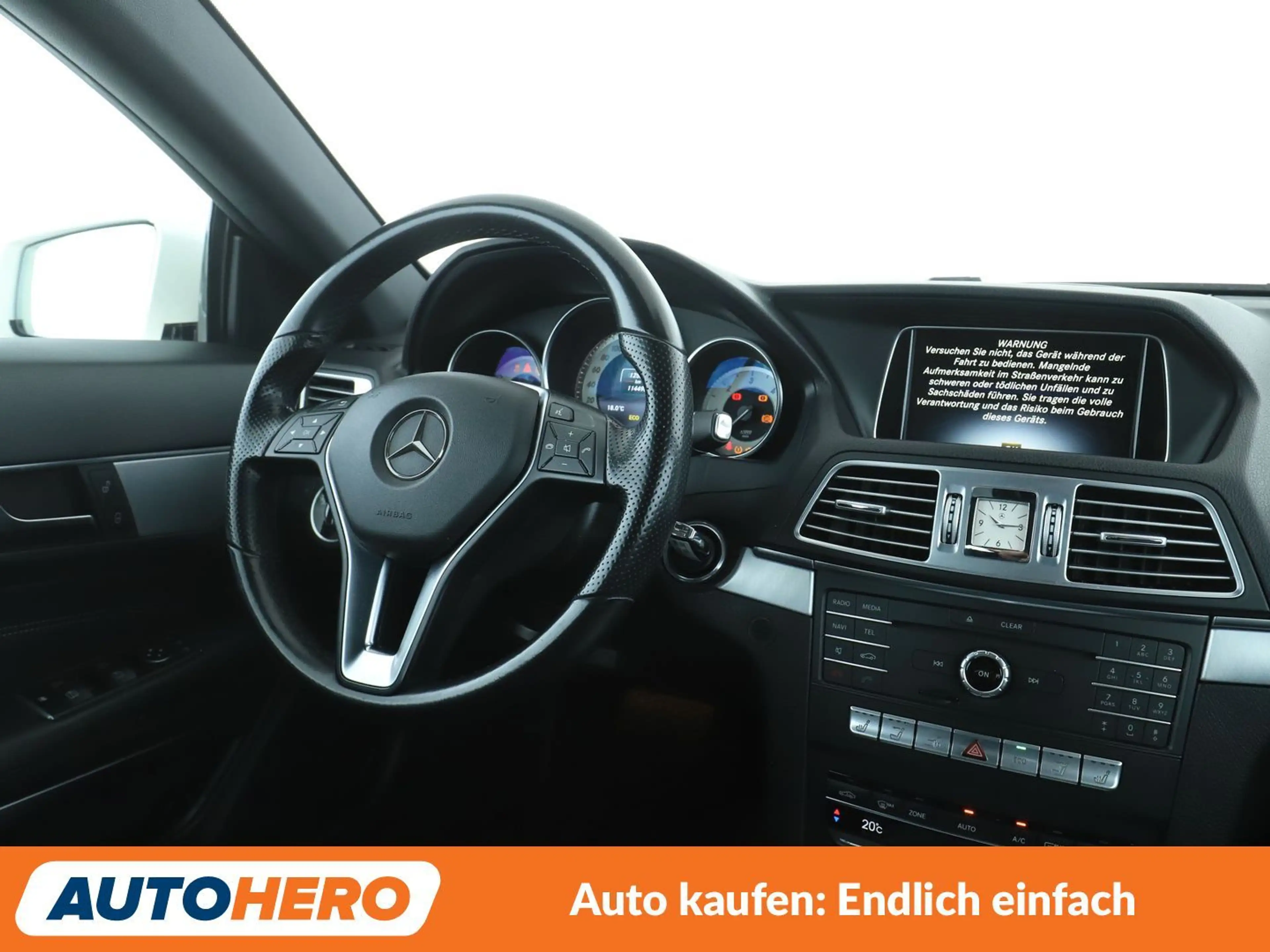 Mercedes-Benz E 220 E 220 CDI Aut.*NAVI*LED*TEMPO*PDC* — photo 13