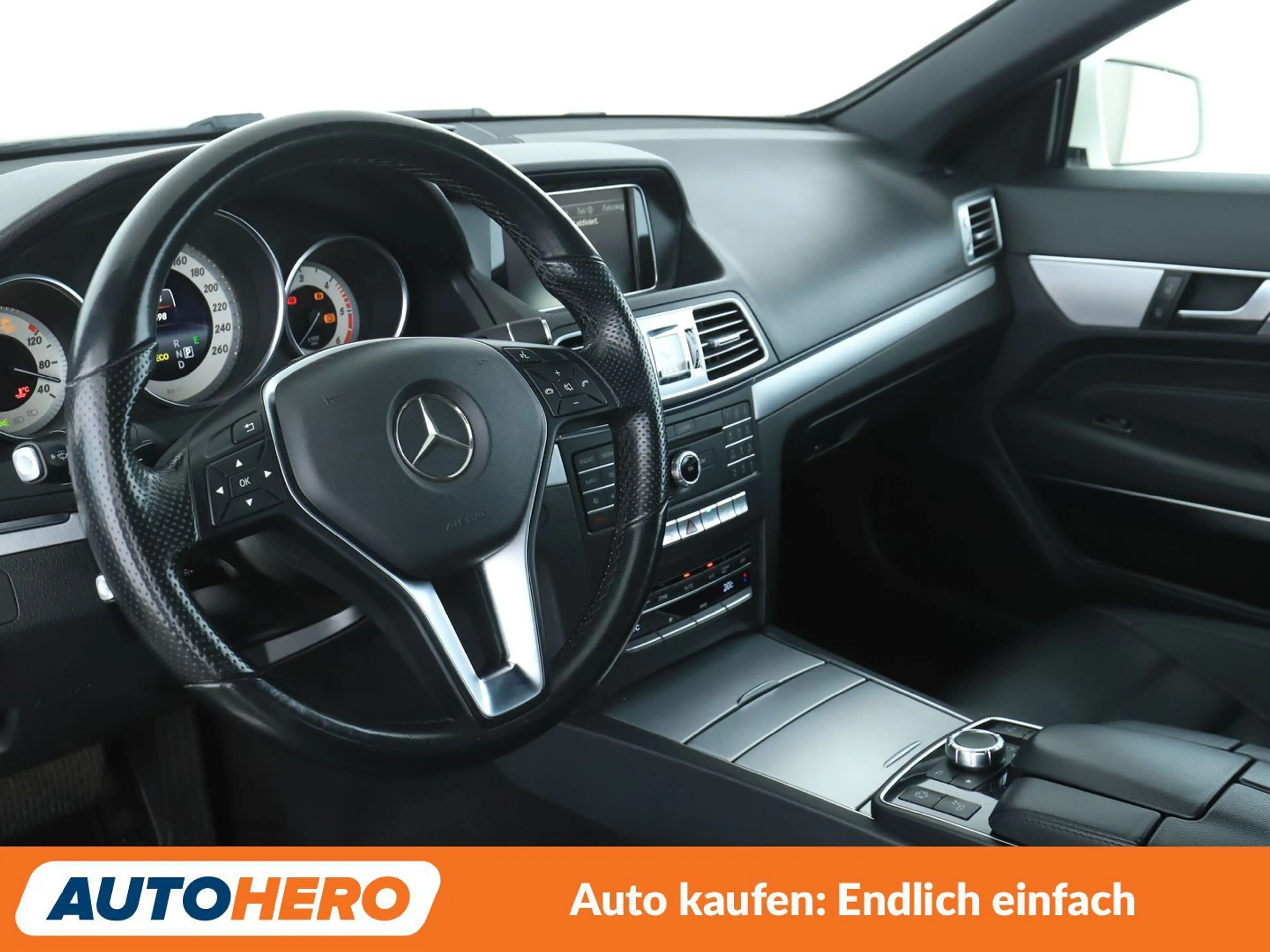 Mercedes-Benz E 220 E 220 CDI Aut.*NAVI*LED*TEMPO*PDC* — photo 11