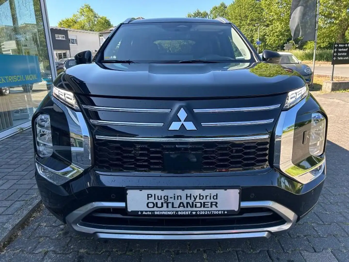 Mitsubishi Outlander 2.4L PHEV Intro *ACC *Head-up Display* Schwarz - 2