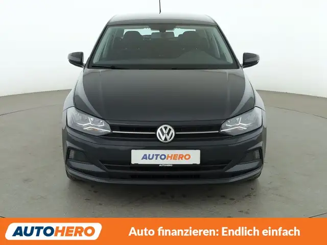 Volkswagen Polo view 9