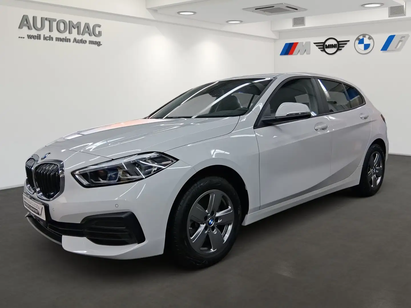 BMW 118 i Hatch*AHK*SHZ*M-Lenkrad*Lenkradheizung Weiß - 1