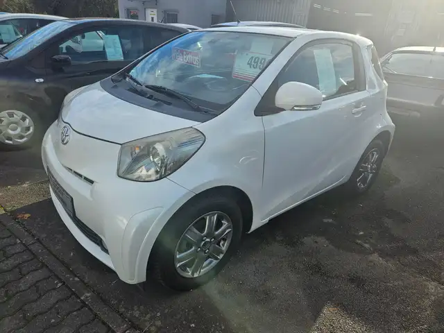 Toyota iQ +