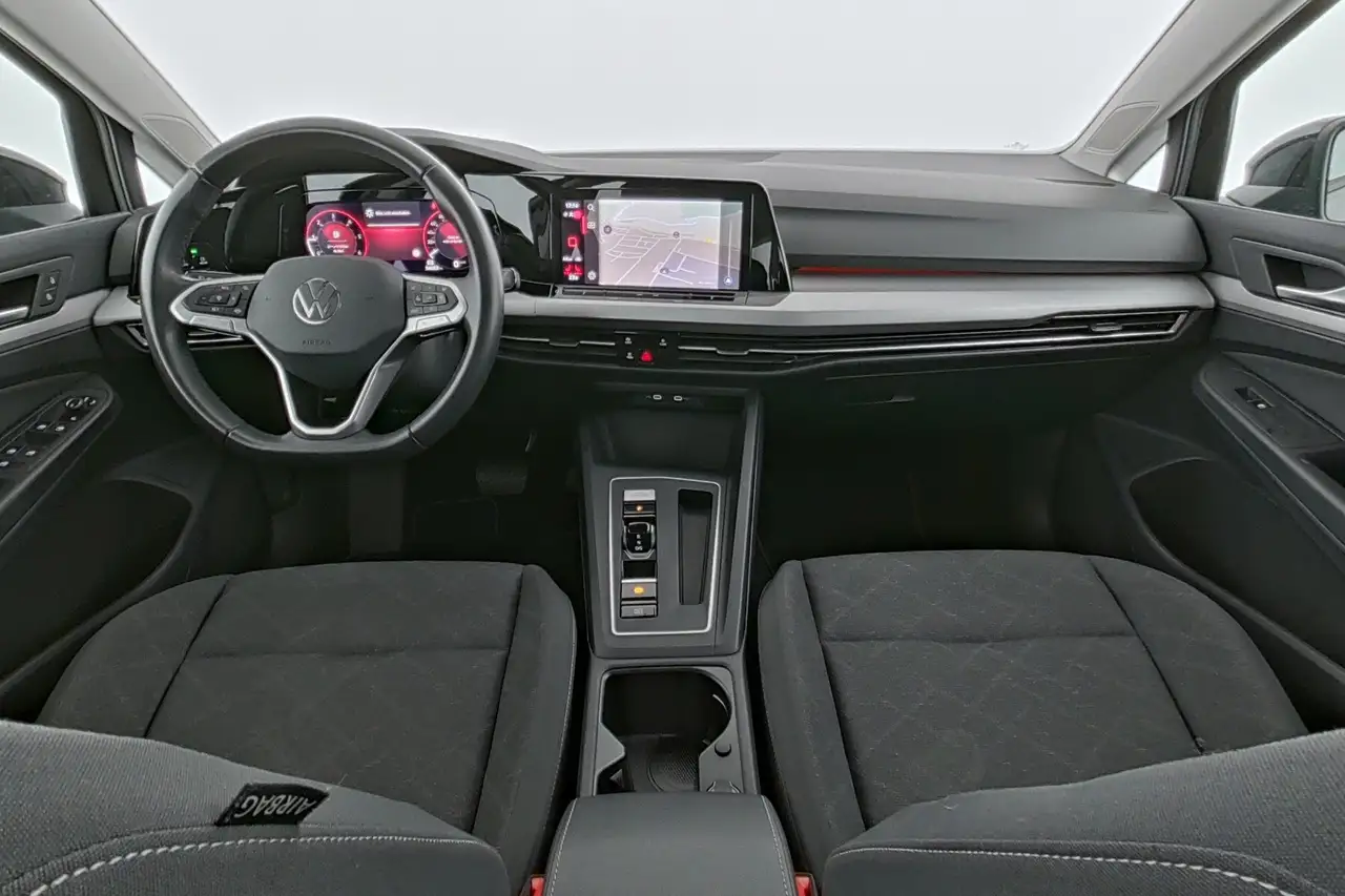 Volkswagen Golf 2.0 TDI Life Navi|Sitz-&LRHZ|CarPlay+AA|AHK 9
