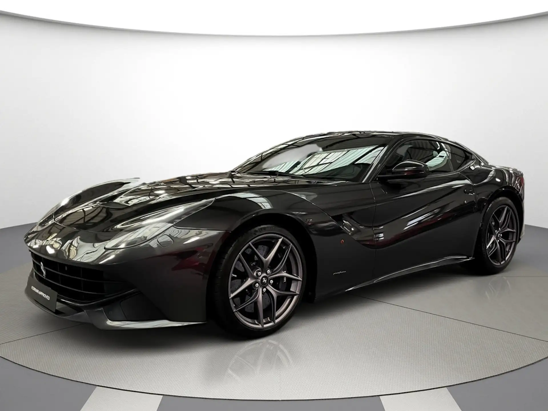 페라리 F12 베를리네타 2013 블랙 사진 6