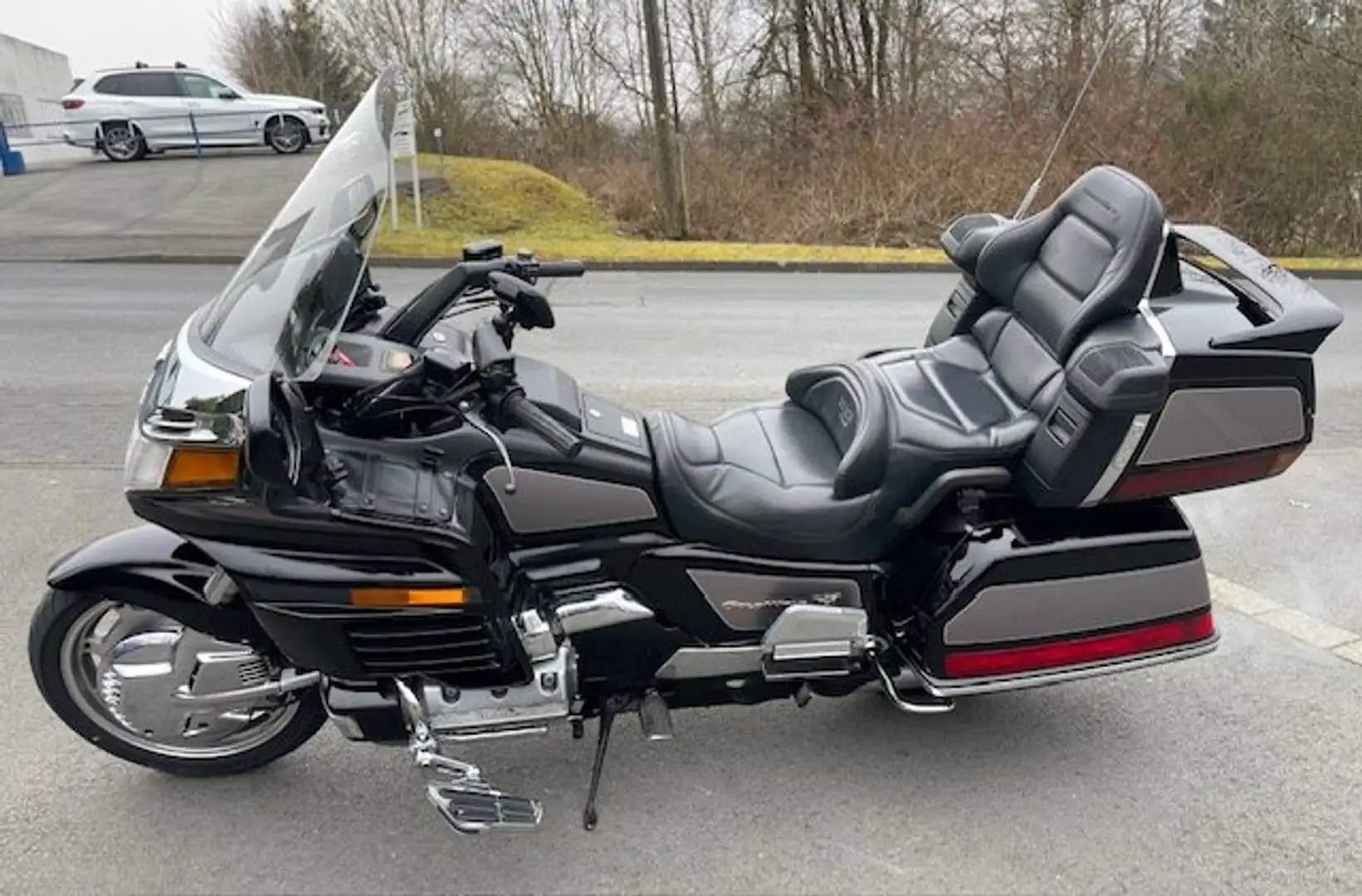 Honda Gold Wing 1500 - 50 Jahre Edition Fekete - 1