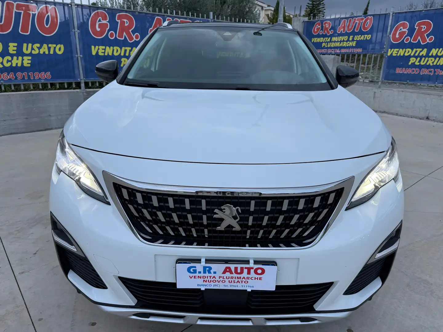 Peugeot 3008 3008 1.5 bluehdi Allure GARANZIA Bianco - 2