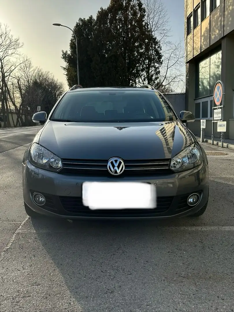 Volkswagen Golf Variant Trendline 1,6 TDI DPF - 1
