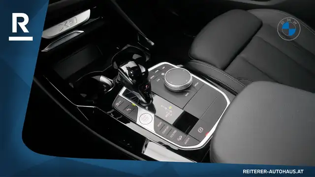BMW X3 view 22