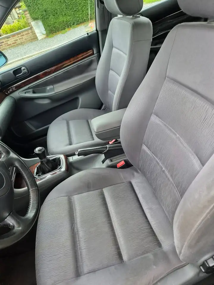 Audi A4 1.9 TDi Advance, foto 5