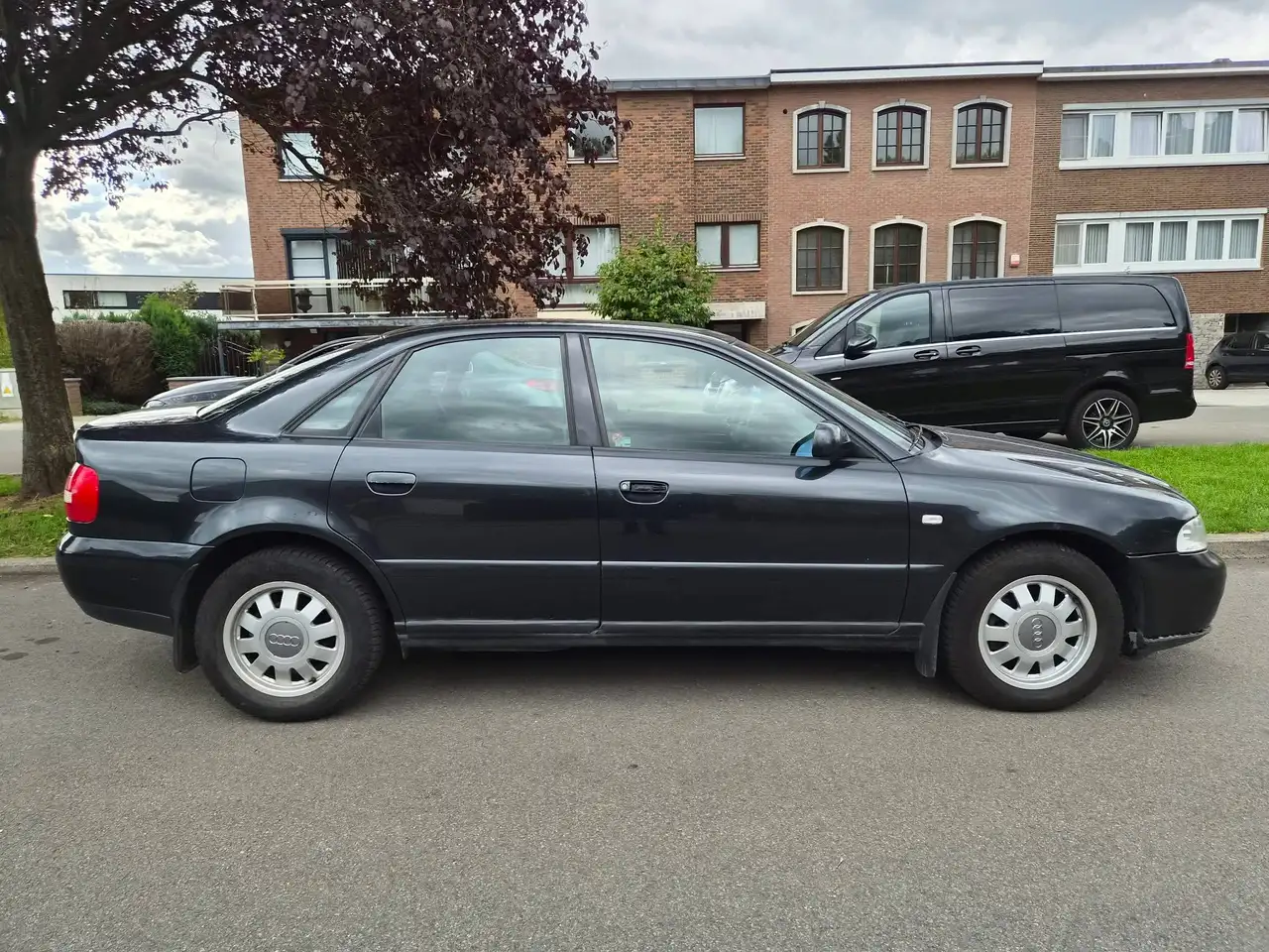Audi A4 1.9 TDi Advance, foto 1