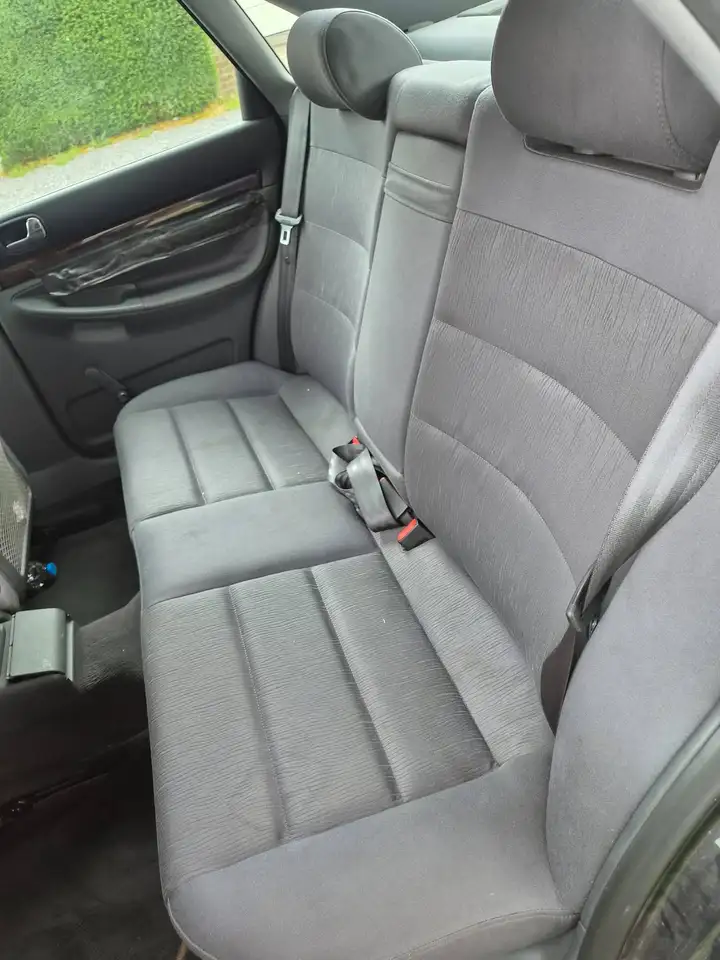 Audi A4 1.9 TDi Advance, foto 6