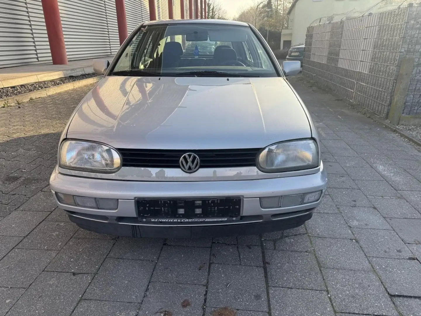 Volkswagen Golf III Lim. Family Schiebedach el. Stříbrná - 2