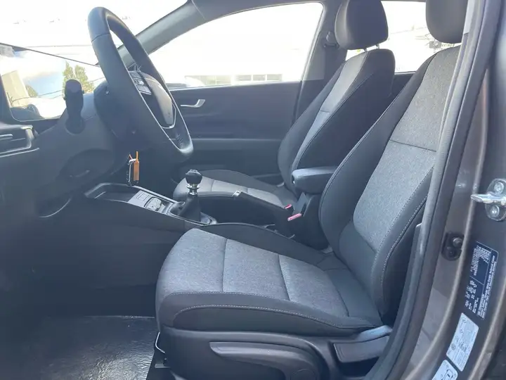 Kia Stonic 2026, foto 13