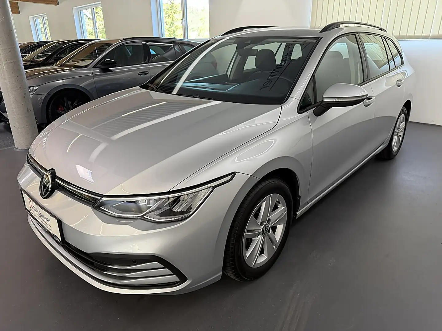 Volkswagen Golf Variant 2,0TDI DSG Life*LED*NAVI*ACC*Sitzheizung*Virtua... Silber - 2