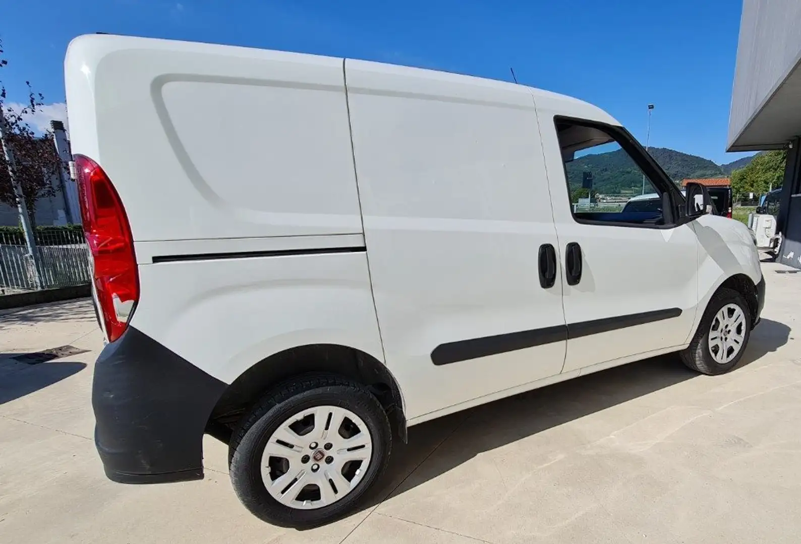 Fiat Doblo Doblò 1.3 MJT S&S PC-TN Cargo Business Bianco - 2