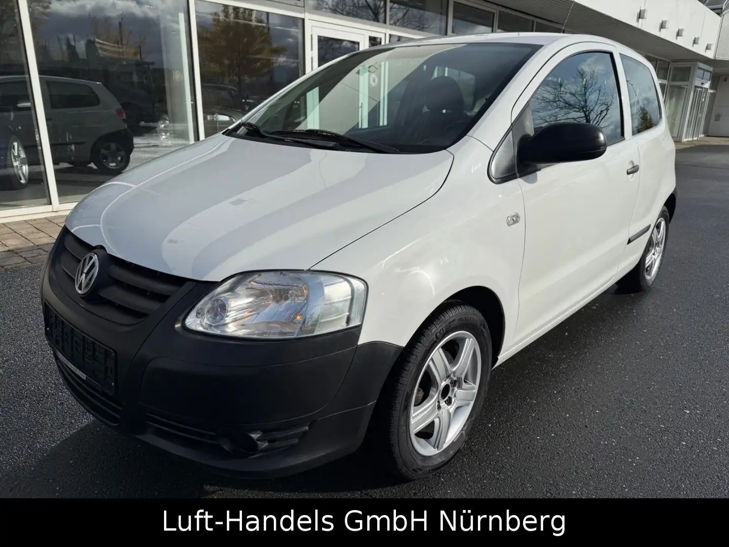 Volkswagen Fox Basis 1.2 8 x Bereift 1.Hand Alufelgen Blanc - 1
